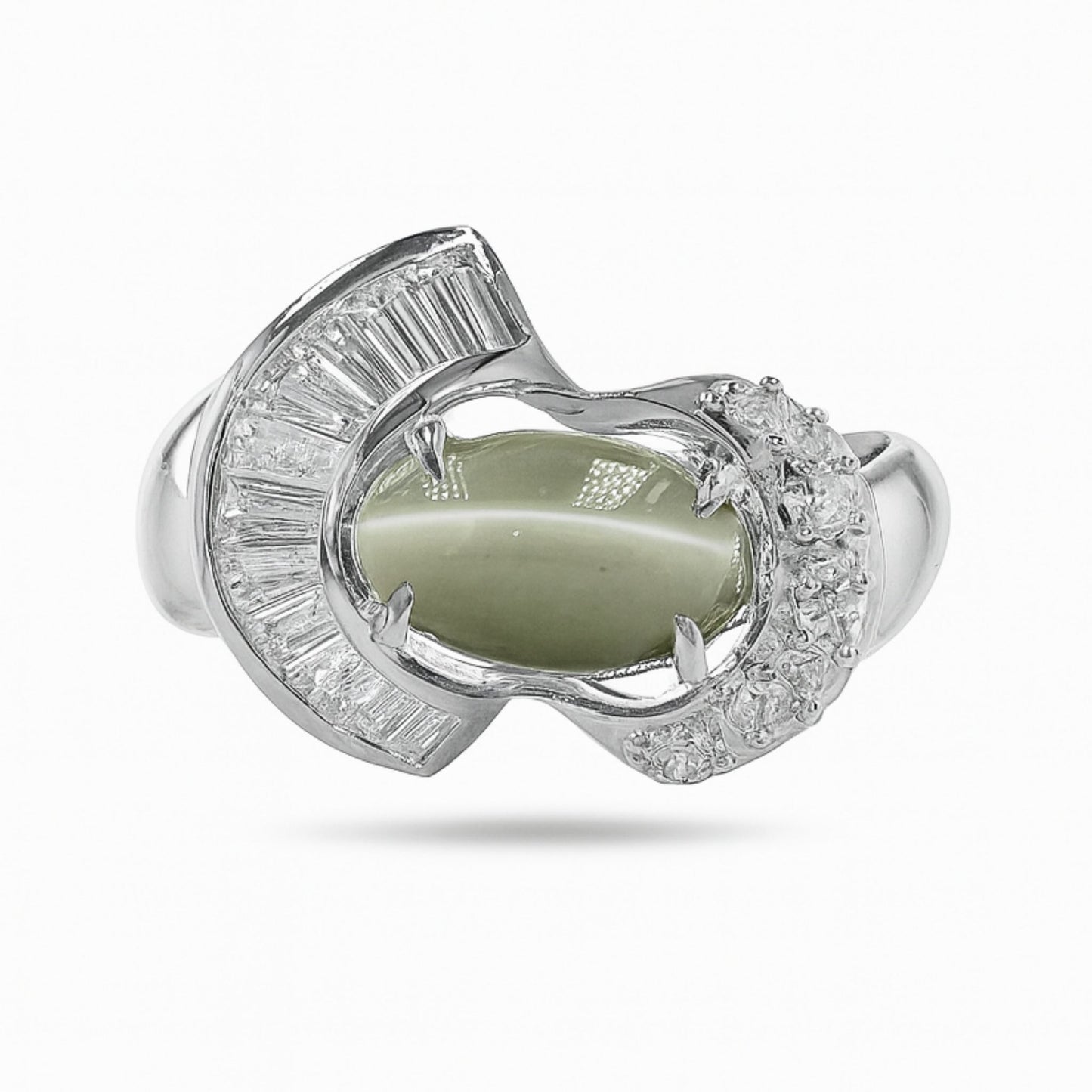 Platinum 1.91ct Oval Cat's Eye Chrysoberyl 0.41cttw White Diamonds Ring