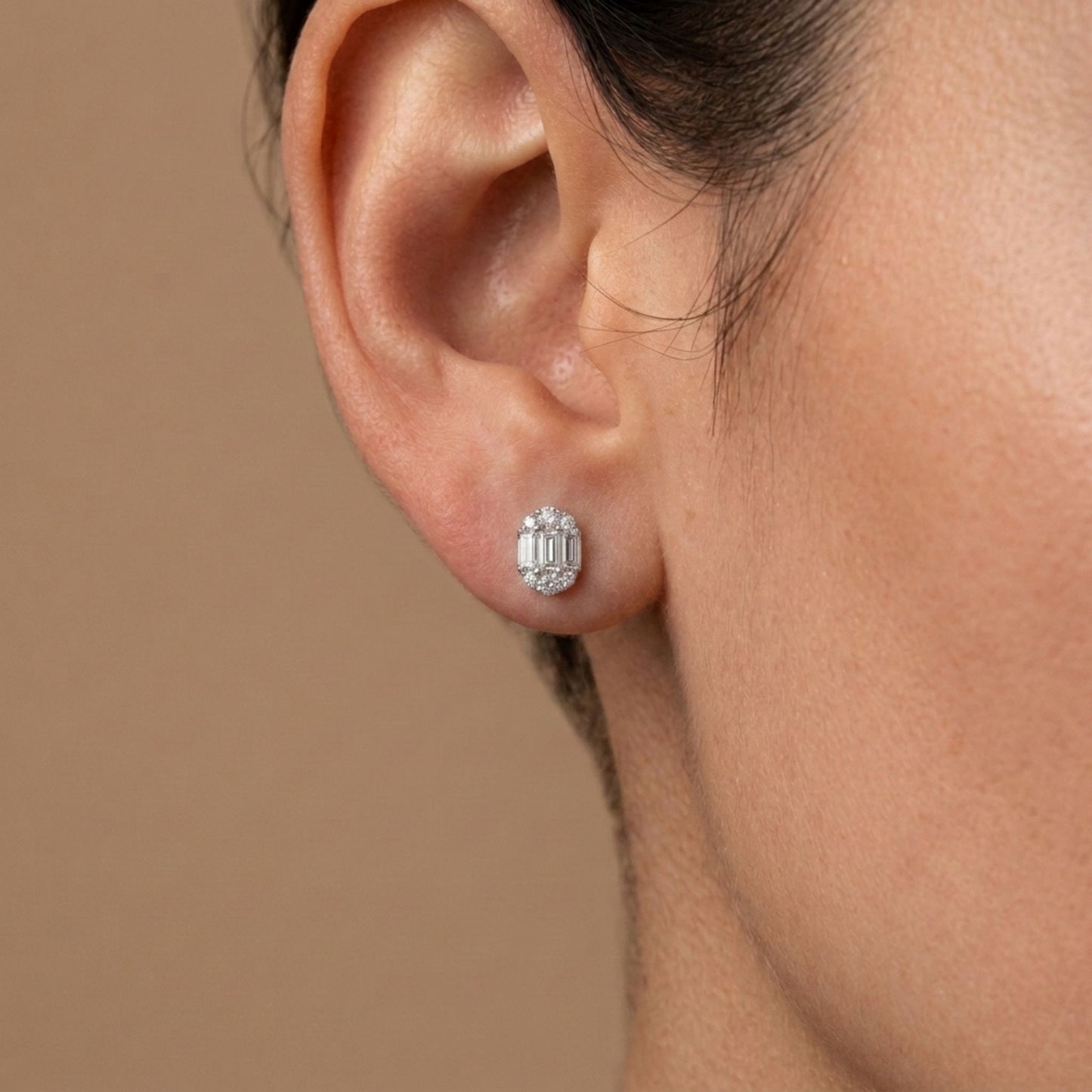 18K 0.51cttw Baguette & Round White Diamonds Stud Earrings