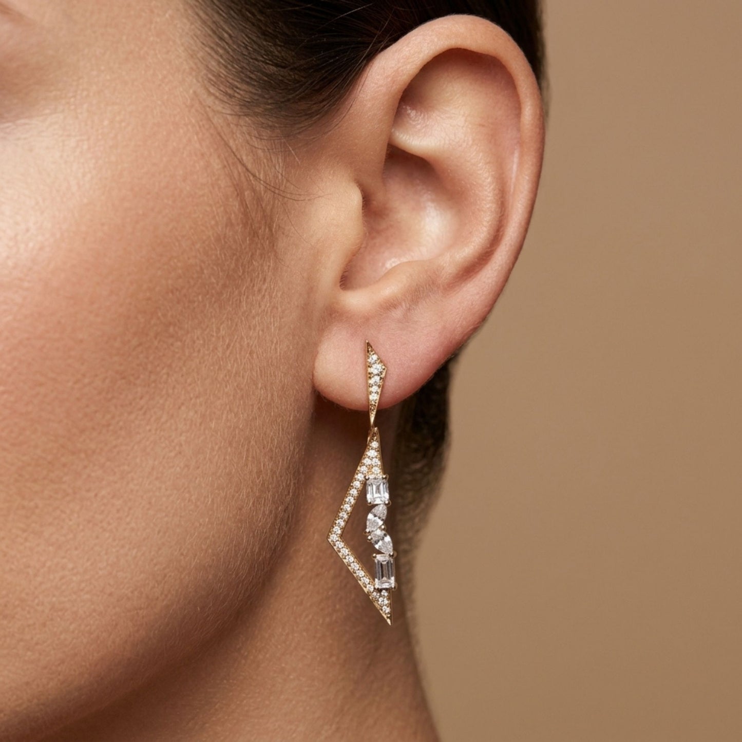 14K 0.84cttw VS White Diamonds Drop Earrings