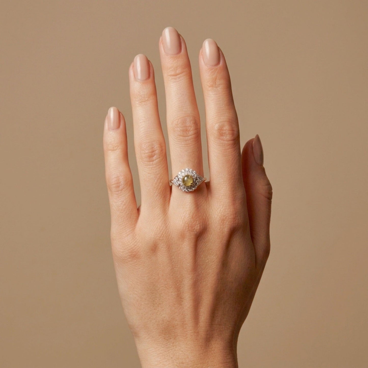 14K 1.04ct Round Cat's Eye Chrysoberyl 0.56cttw VS White Diamonds Ring