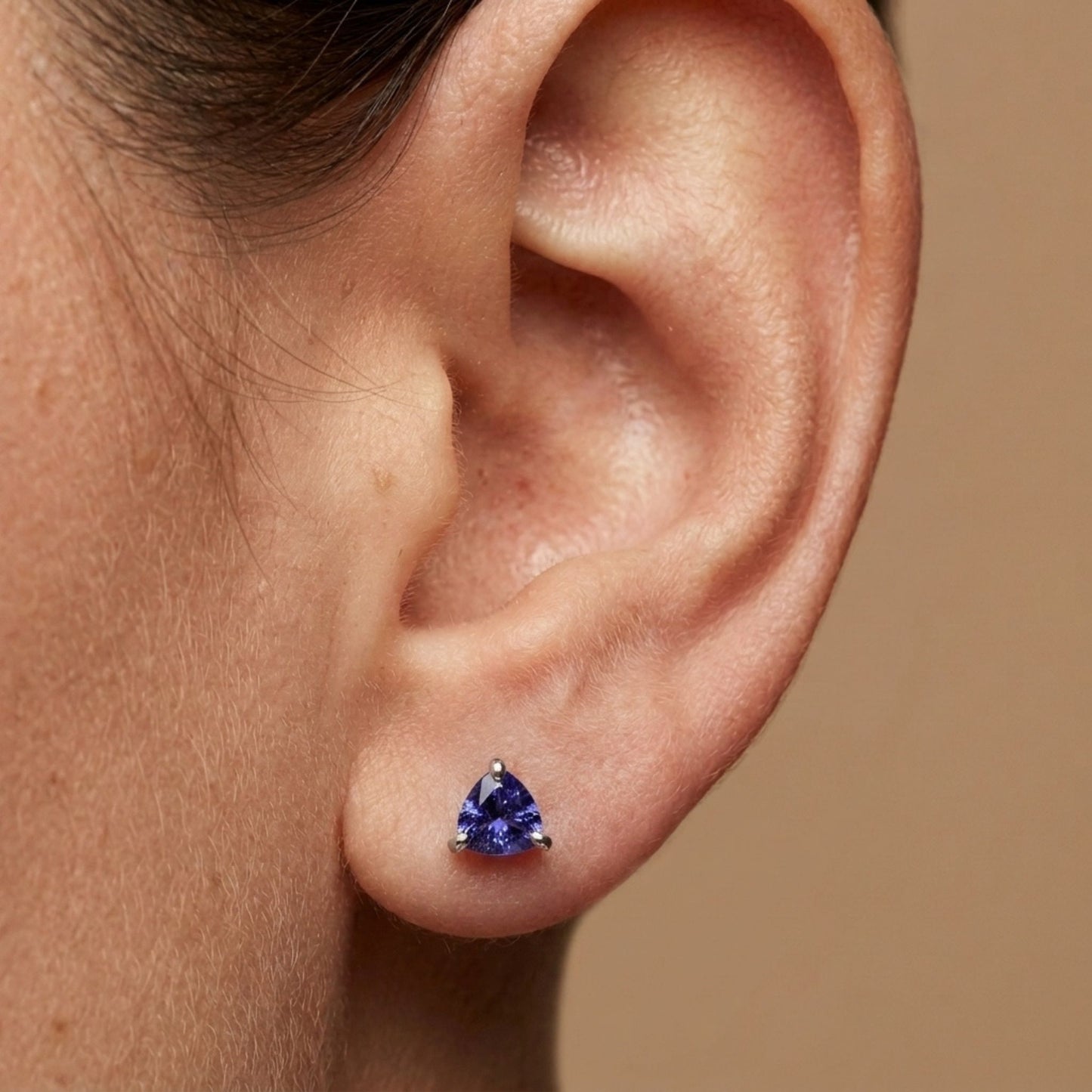 14K 0.75cttw Trilliant Blue Wing Tanzanite Stud Earrings