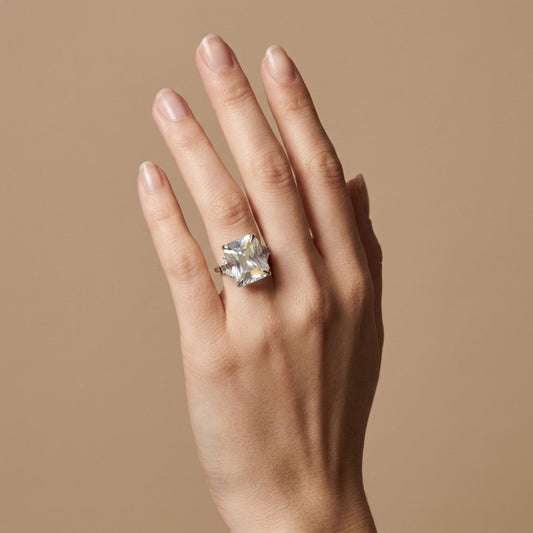 18K 6.35ct Radiant Cut Moonstone 0.31cttw White Diamonds Ring