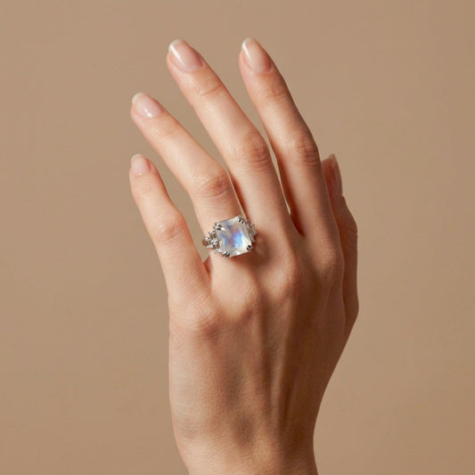 18K 7.25ct Radiant Cut Moonstone 0.77cttw White Diamonds Ring