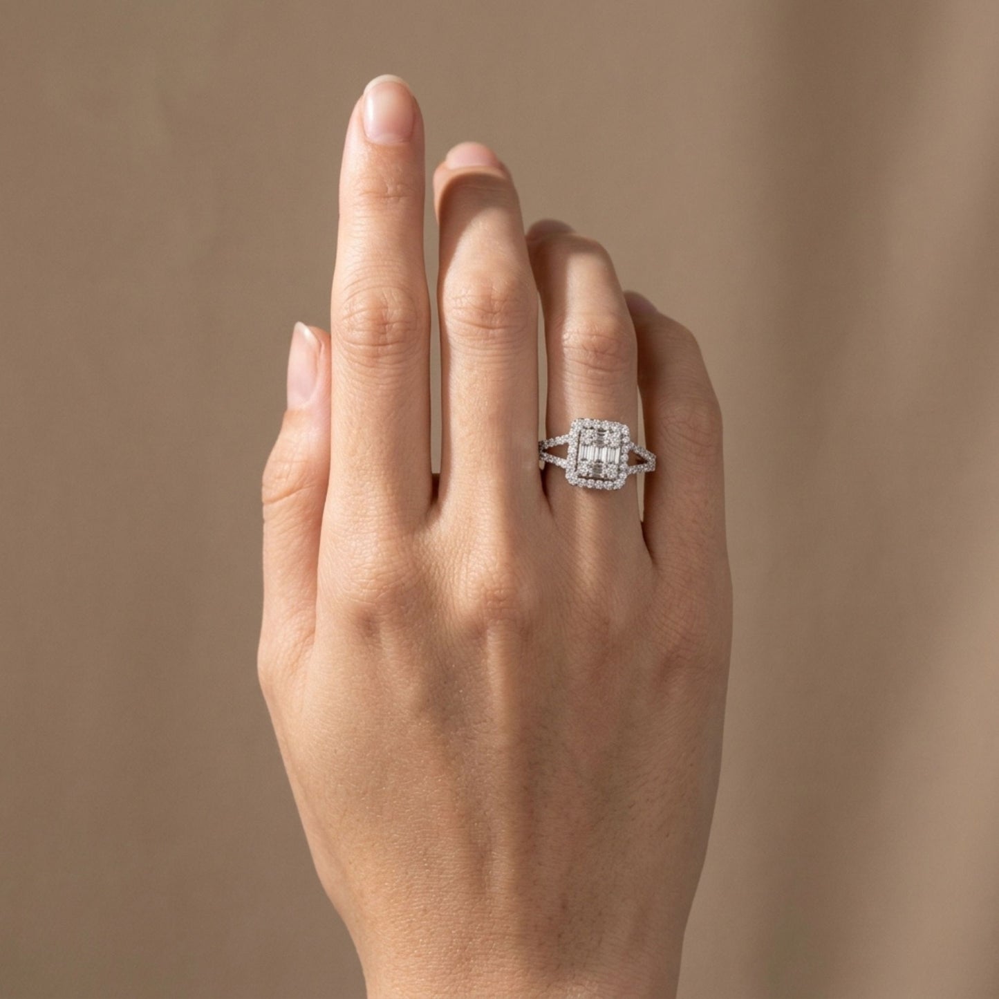 Platinum 1.00cttw Baguette & Round White Diamond Ring