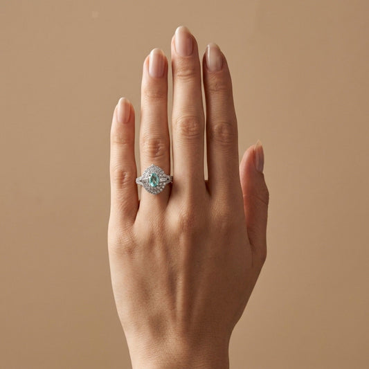 18K 0.57ct Oval Paraiba 1.03cttw White Diamonds Ring