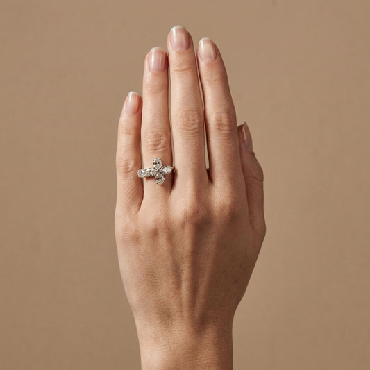 14K 1.54cttw VS White Diamond Cross Ring