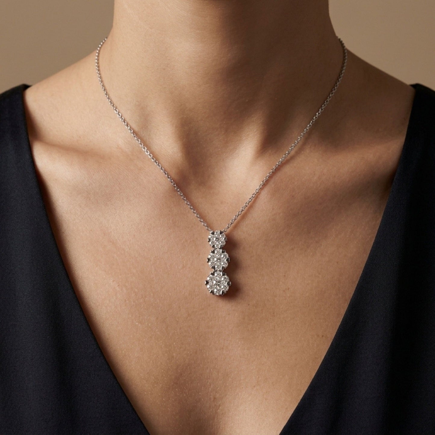 Platinum 1.00cttw Round White Diamond Necklace