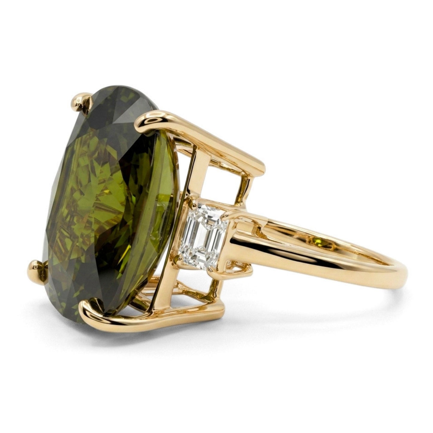 14K 14.70ct Cushion Color Change Sphene 0.5cttw White Diamonds Ring