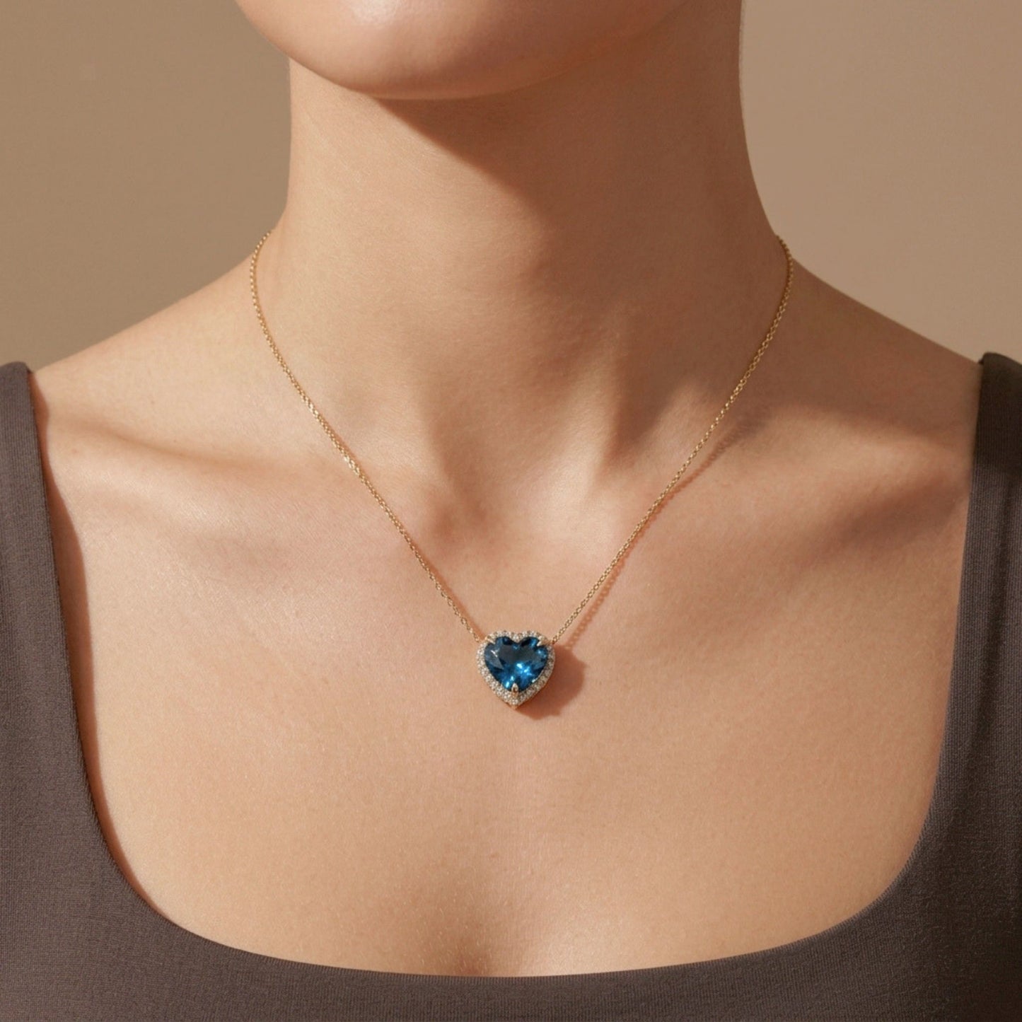 18K 9.18ct Heart Shape Blue Zircon 0.37cttw White Diamonds Necklace