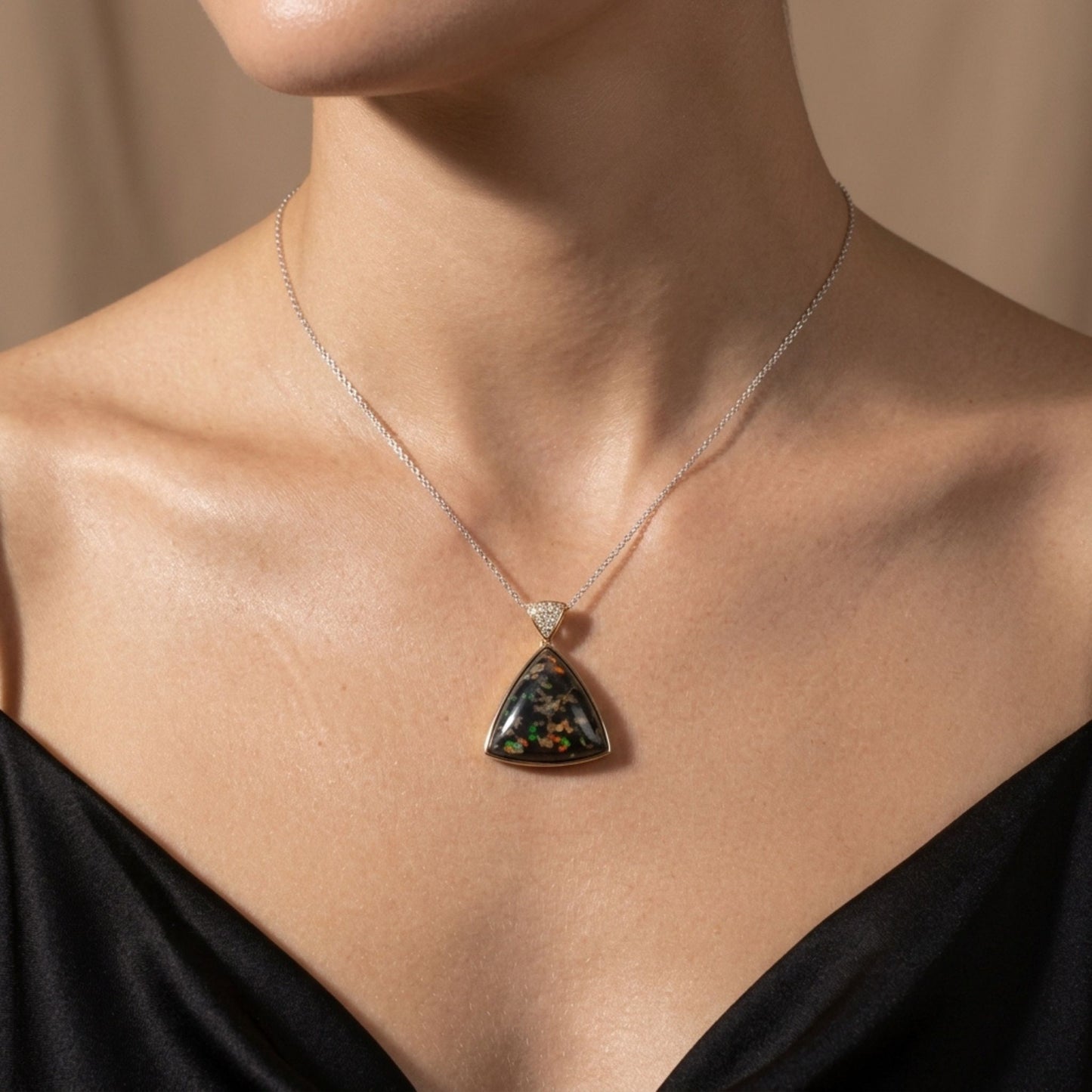 14K 8.86ct Trilliant Leopard Opal 0.07cttw VS White Diamonds Pendant