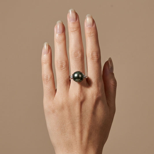 Platinum 12.4mm Tahitian Black Pearl 0.25cttw White Diamonds Ring