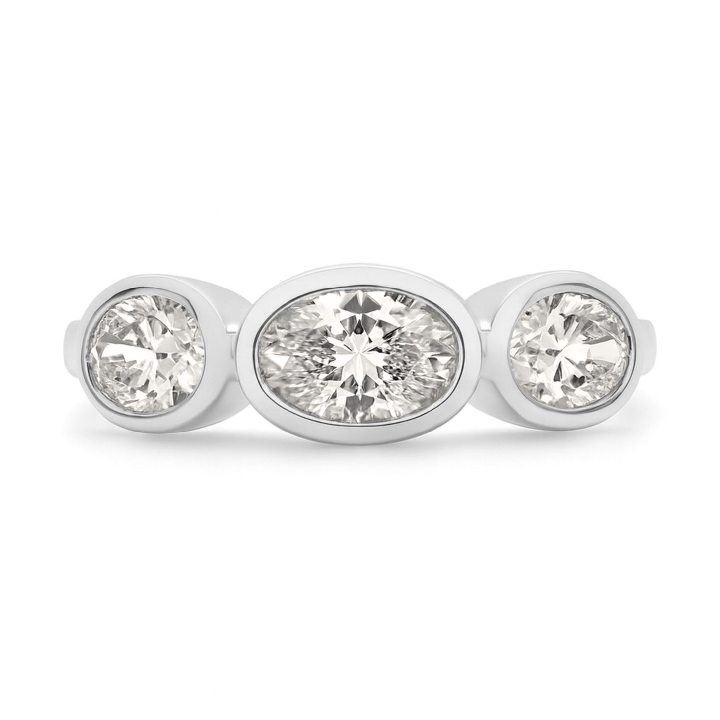 14K 1.00cttw Oval VS White Diamond 3 Stone Band Ring