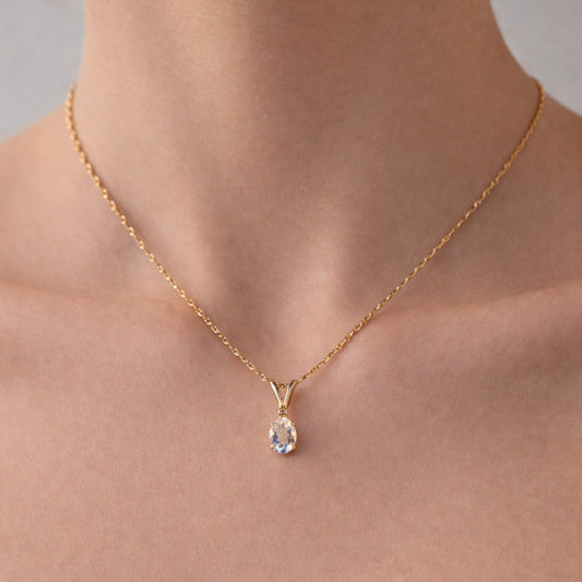 14K 1.00ct Oval Moonstone 0.01ct White Diamonds Solitaire Pendant