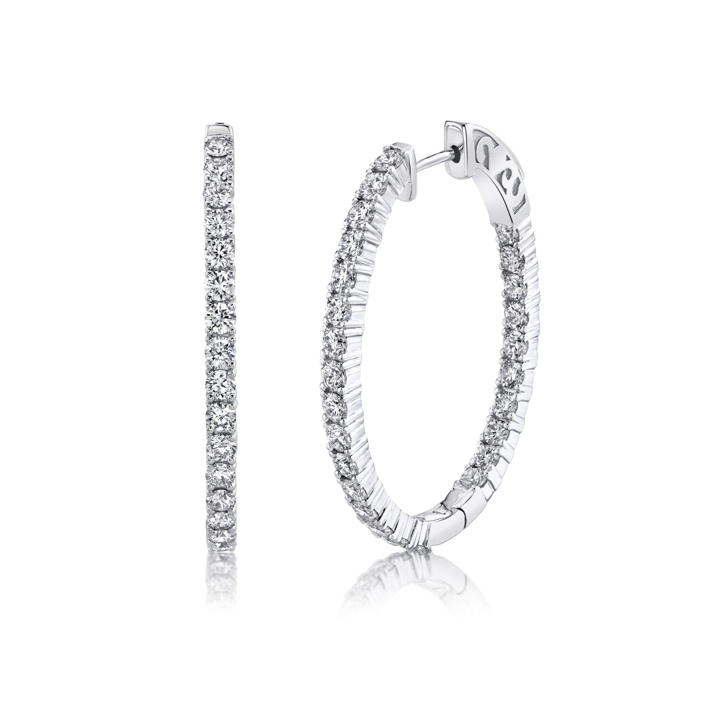 14K 3.63cttw VS White Diamond Inside Out 1.5" Oval Hoop Earrings