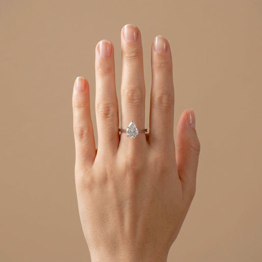 18K 1.03cttw Pie Cut VS White Diamond Ring