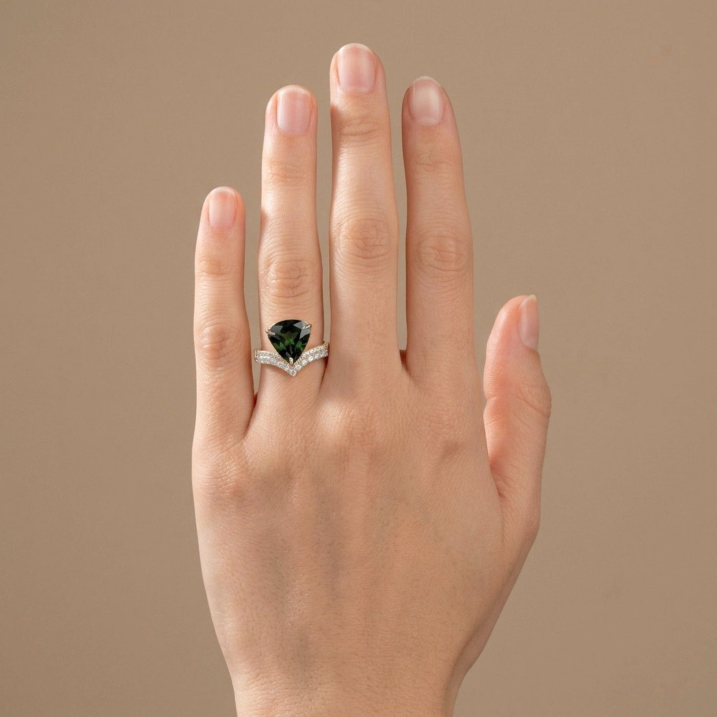 14K 4.67ct Pear Shape Green Zircon 0.53cttw VS White Diamonds Ring