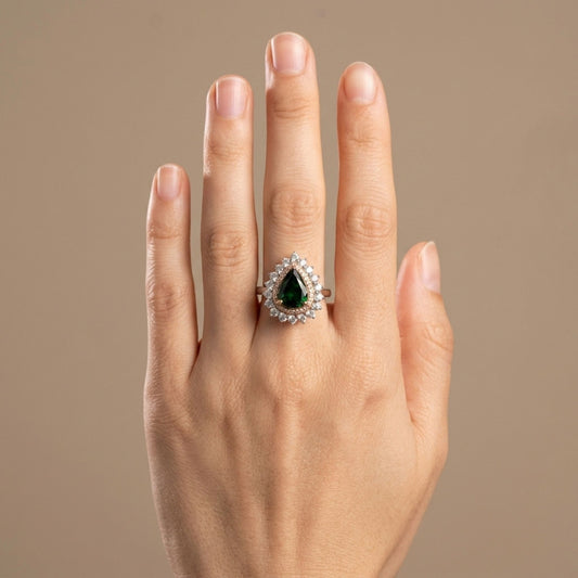 14K 1.63ct Pear Shape Tsavorite 0.72cttw Pink & White Diamonds Ring