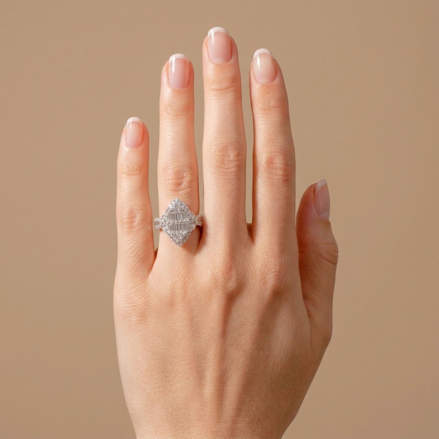 18K 1.95cttw Baguette & Round VS White Diamond Ring