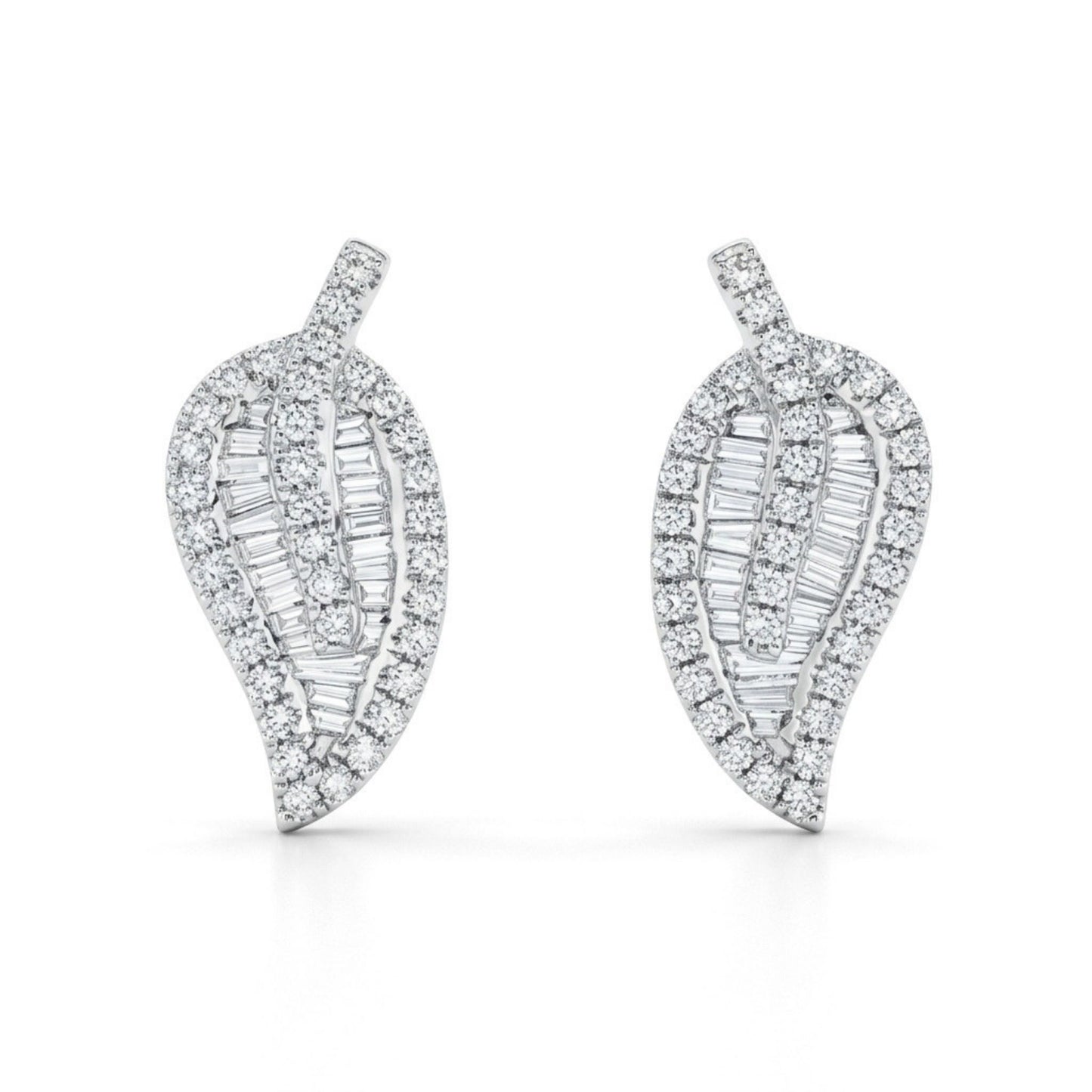 18K 0.84cttw Baguette & Round White Diamonds Stud Earrings