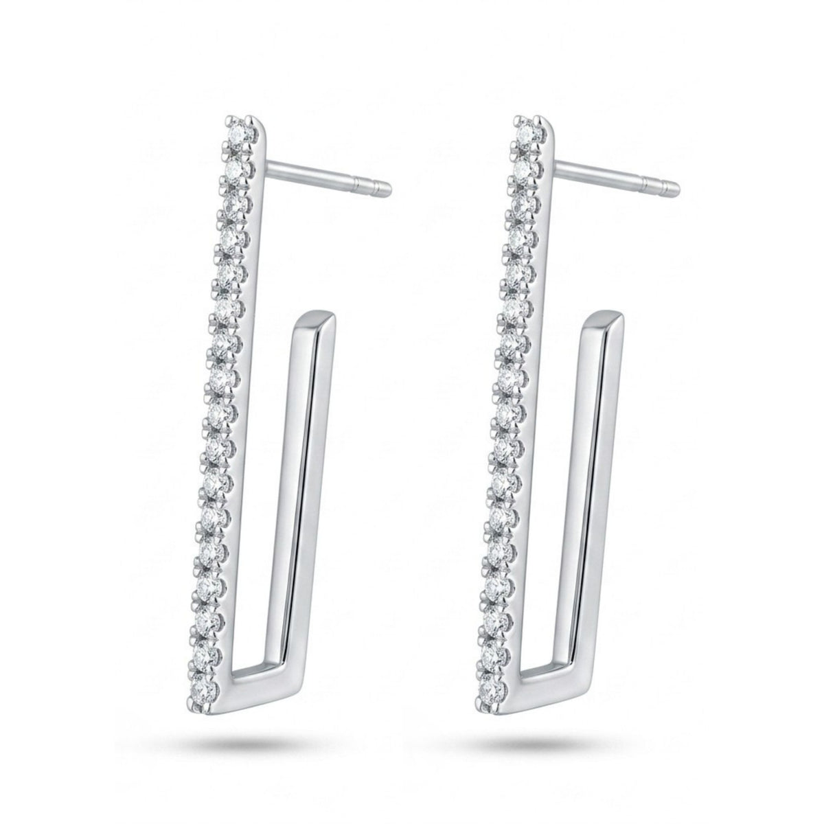 14K gold 0.20cttw round VS white diamond earrings