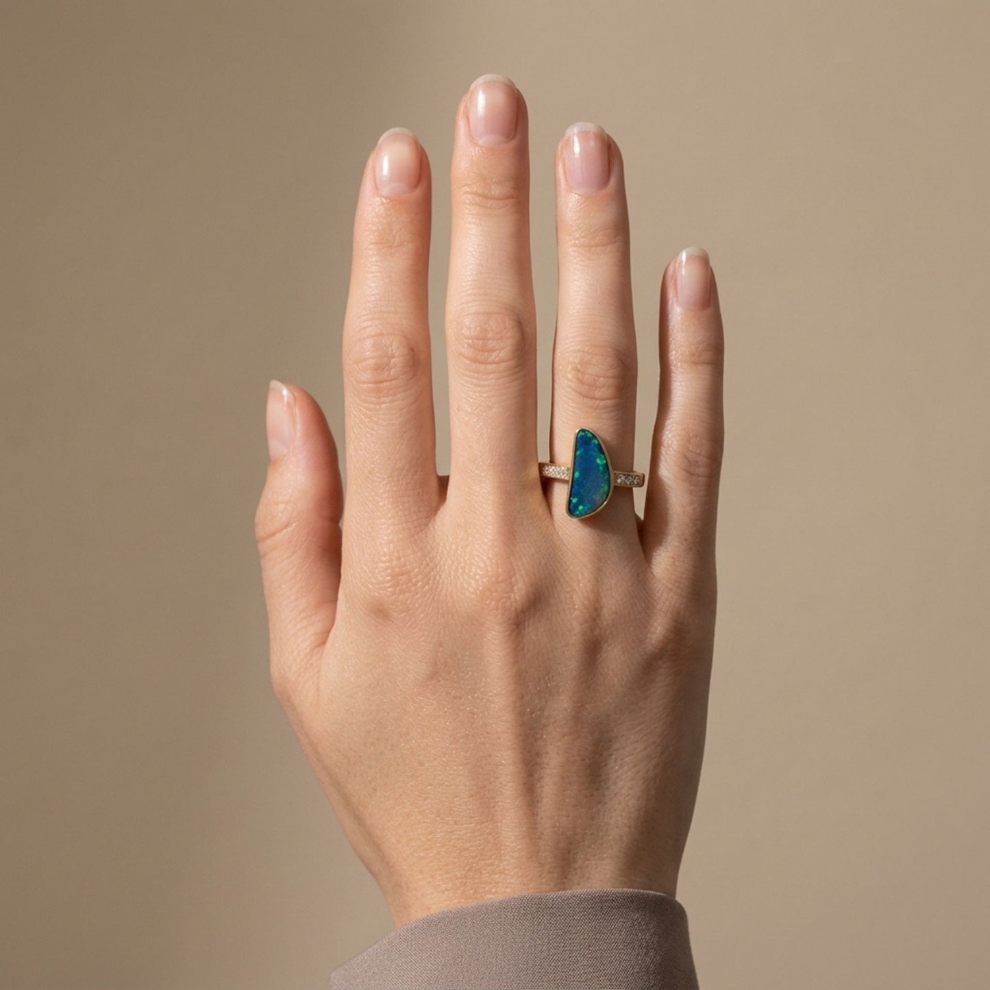 18K 2.64ct Free Form Black Opal 0.12cttw White Diamonds Ring