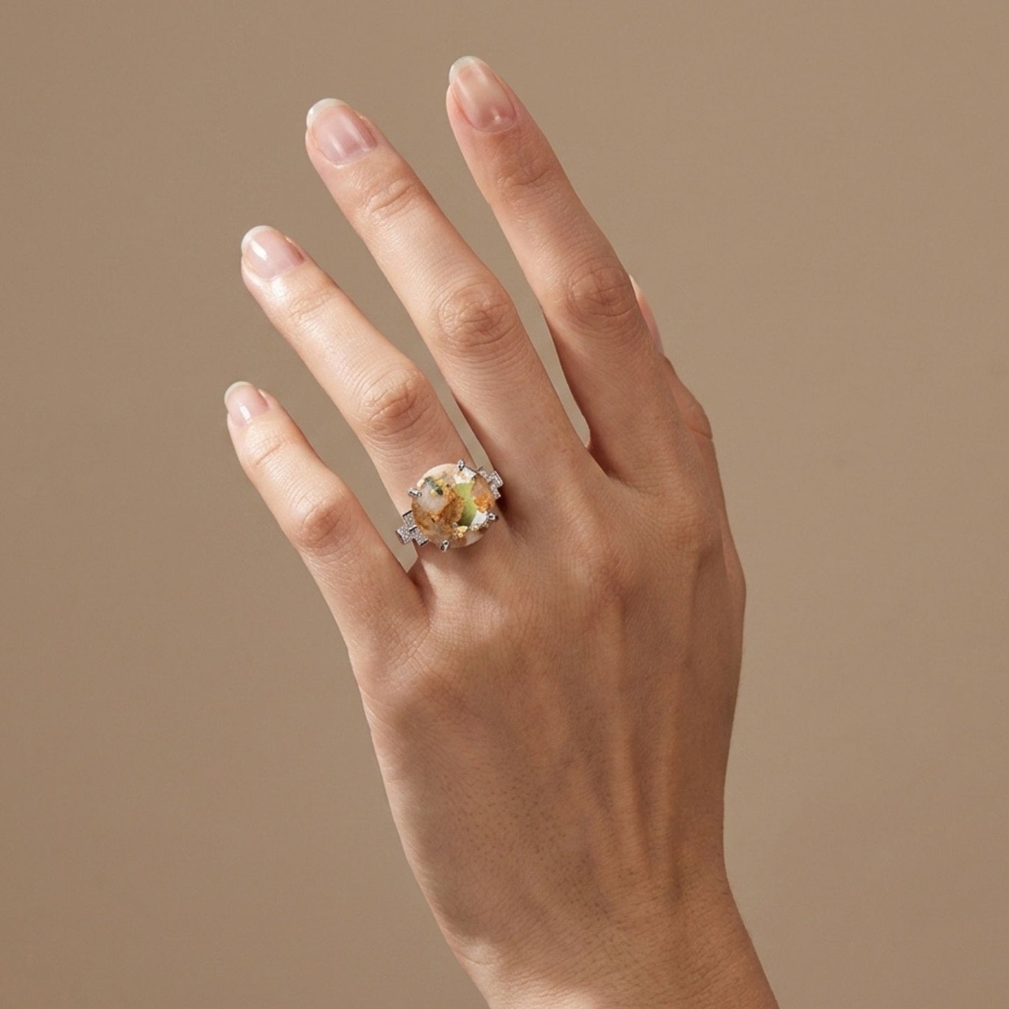 14K 12.94ct Round Natural Gold Quartz 0.66cttw VS White Diamonds Ring