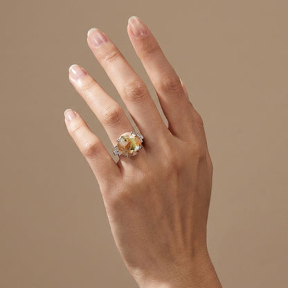 14K 12.94ct Round Natural Gold Quartz 0.66cttw VS White Diamonds Ring