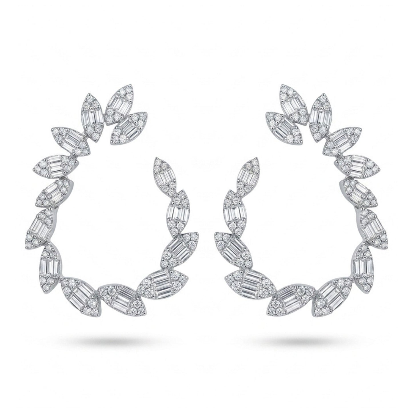 18K 2.53cttw Baguette & Round White Diamond Earrings