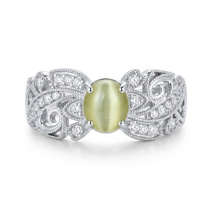 14K 1.26ct Oval Cat's Eye Chrysoberyl 0.21cttw VS White Diamonds Ring