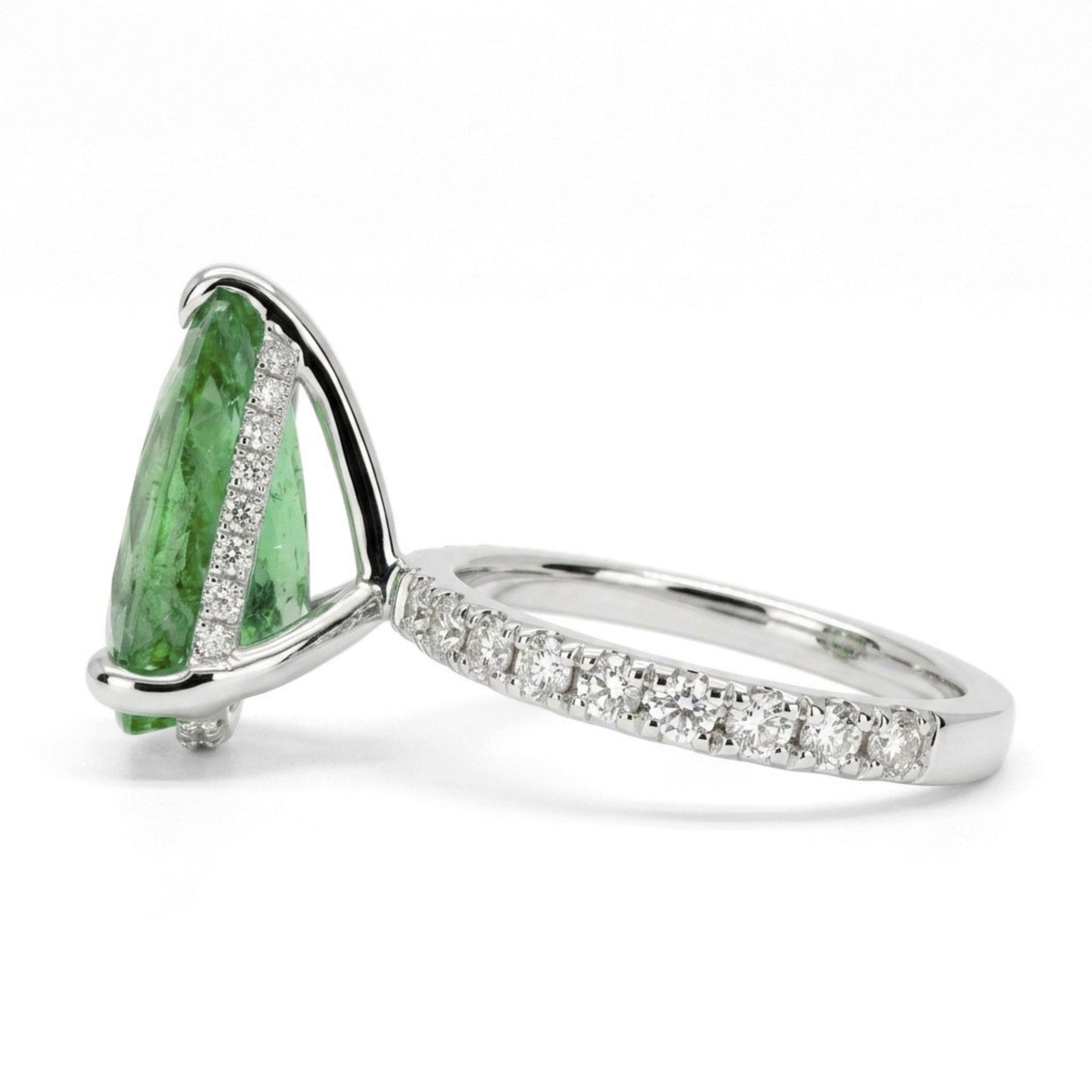 18K 4.76ct Pear Shape Green Paraiba 0.77cttw VS White Diamonds Ring