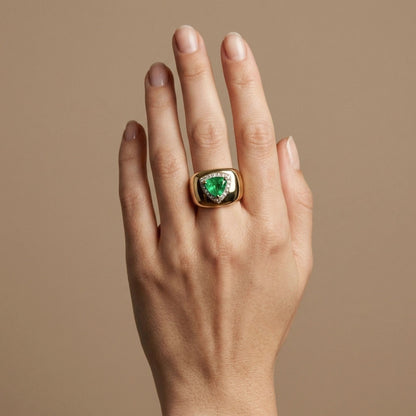 14K 1.53ct Trilliant Colombian Emerald 0.38cttw VS White Diamonds Ring