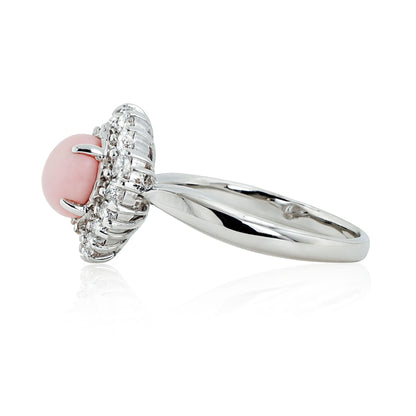 Platinum 2.12ct Oval Conch Pearl 0.88cttw White Diamonds Ring