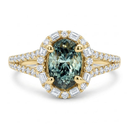 18K 1.09ct Oval Alexandrite 0.35cttw VS White Diamonds Ring