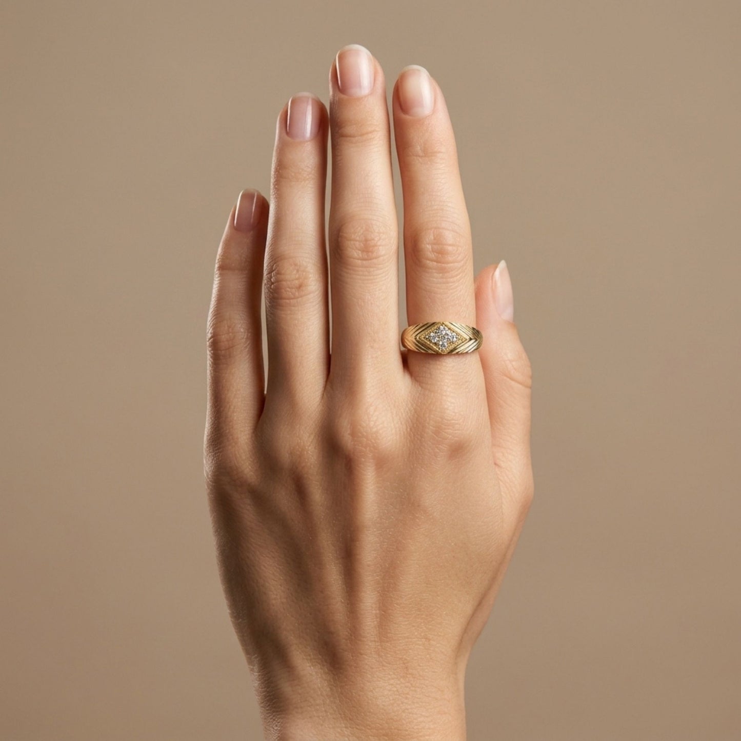 14K 0.21cttw Round White Diamond Ring