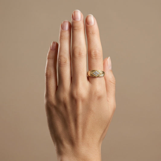 14K 0.21cttw Round White Diamond Ring