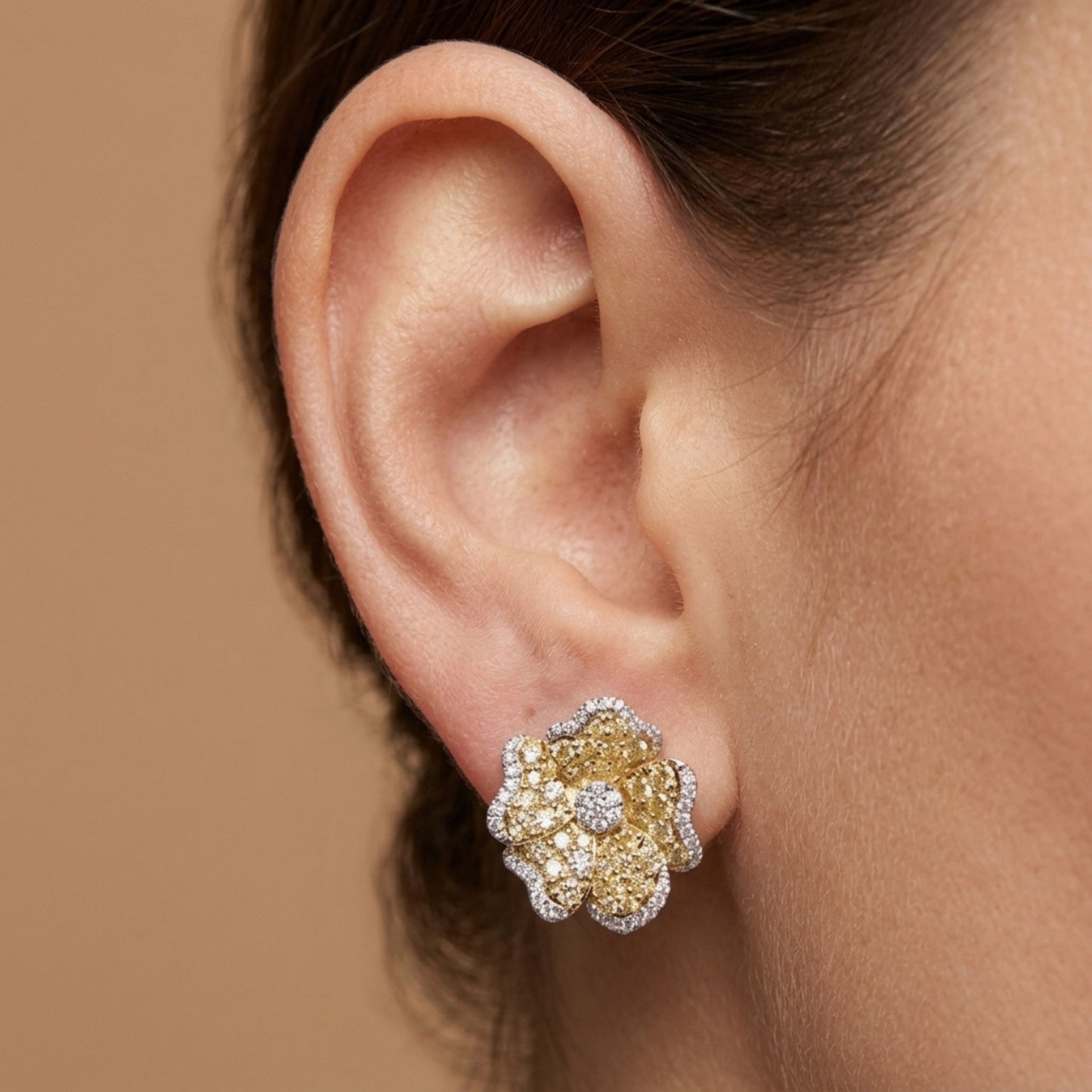 14K 2.05cttw Round Yellow & White Diamond Flower Stud Earrings