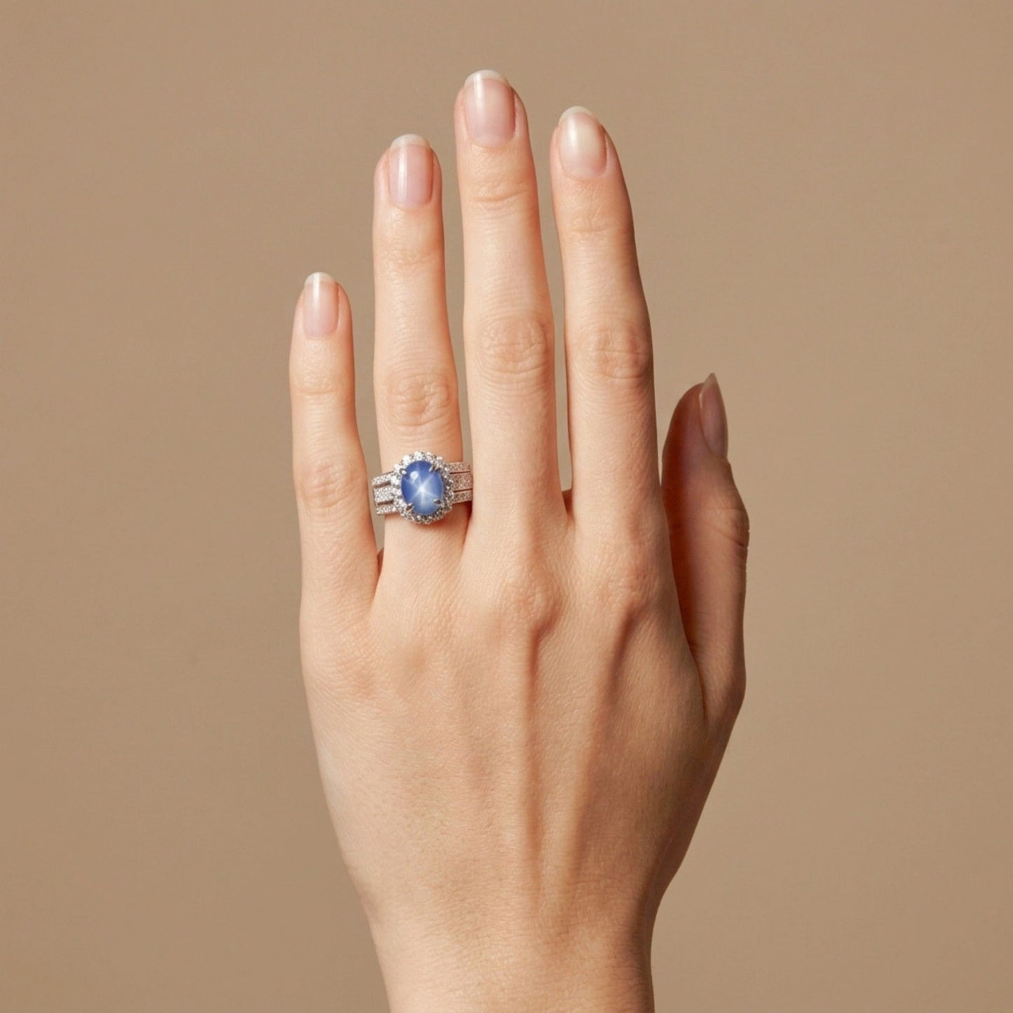 14K 2.79ct Oval Star Sapphire 1.22cttw White Diamonds Ring