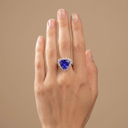 14K 6.97ct Trilliant Blue Wing Tanzanite 0.41cttw VS White Diamonds Ring