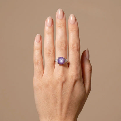 Platinum 6.87ct Oval Star Sapphire 0.20cttw White Diamonds Ring