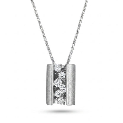 18K 0.21cttw Round White Diamond Necklace