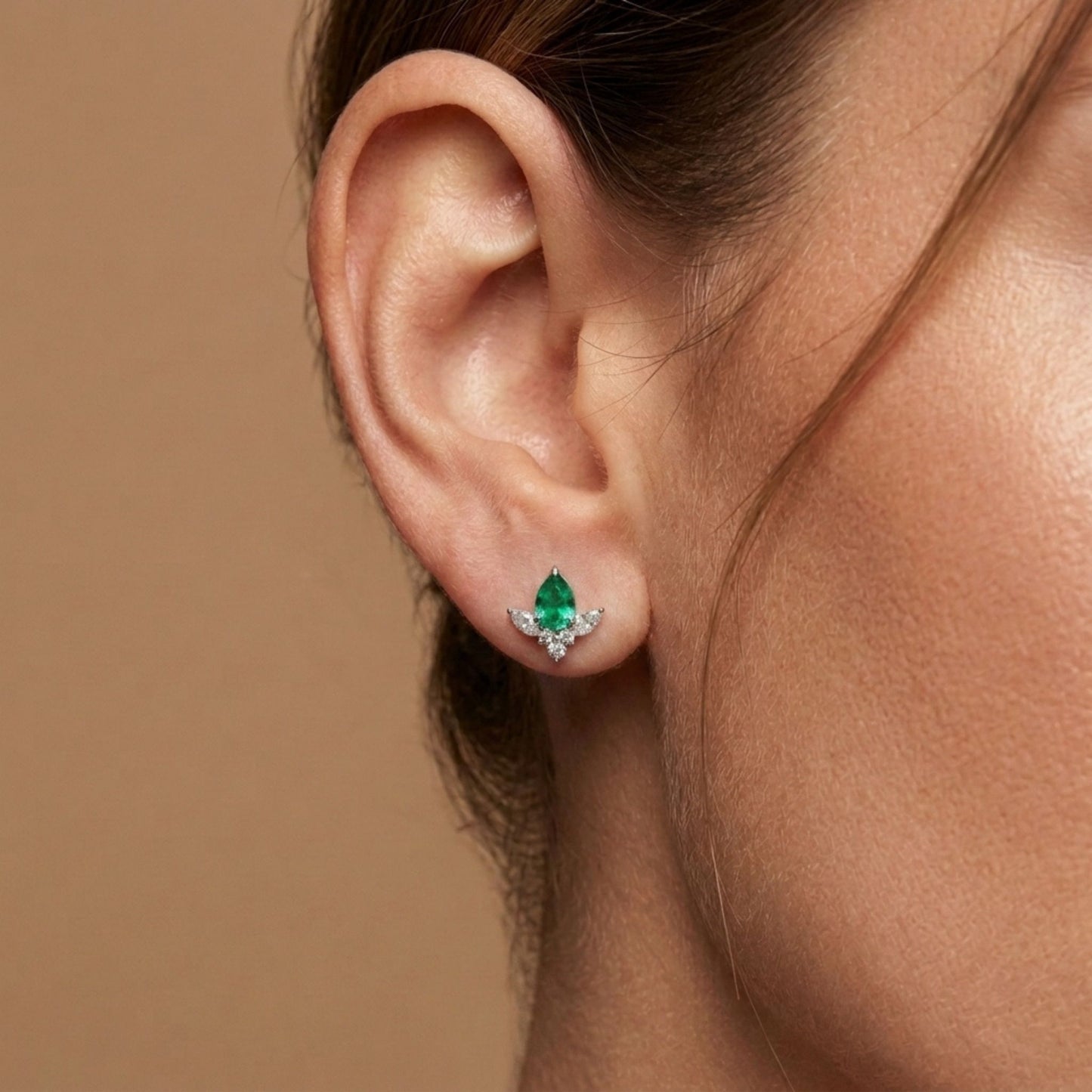 14K 0.54cttw Pear Shape Colombian Emerald 0.32cttw VS White Diamonds Stud Earrings