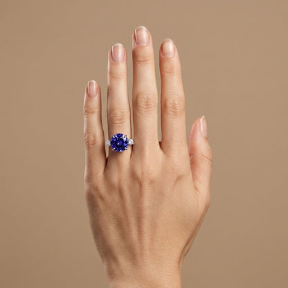 14K 10.15ct Round Blue Wing Tanzanite 0.38cttw VS White Diamonds Ring