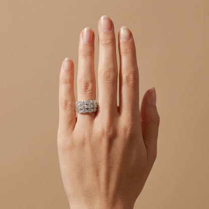 14K 3.00cttw Oval VS White Diamond Band Ring