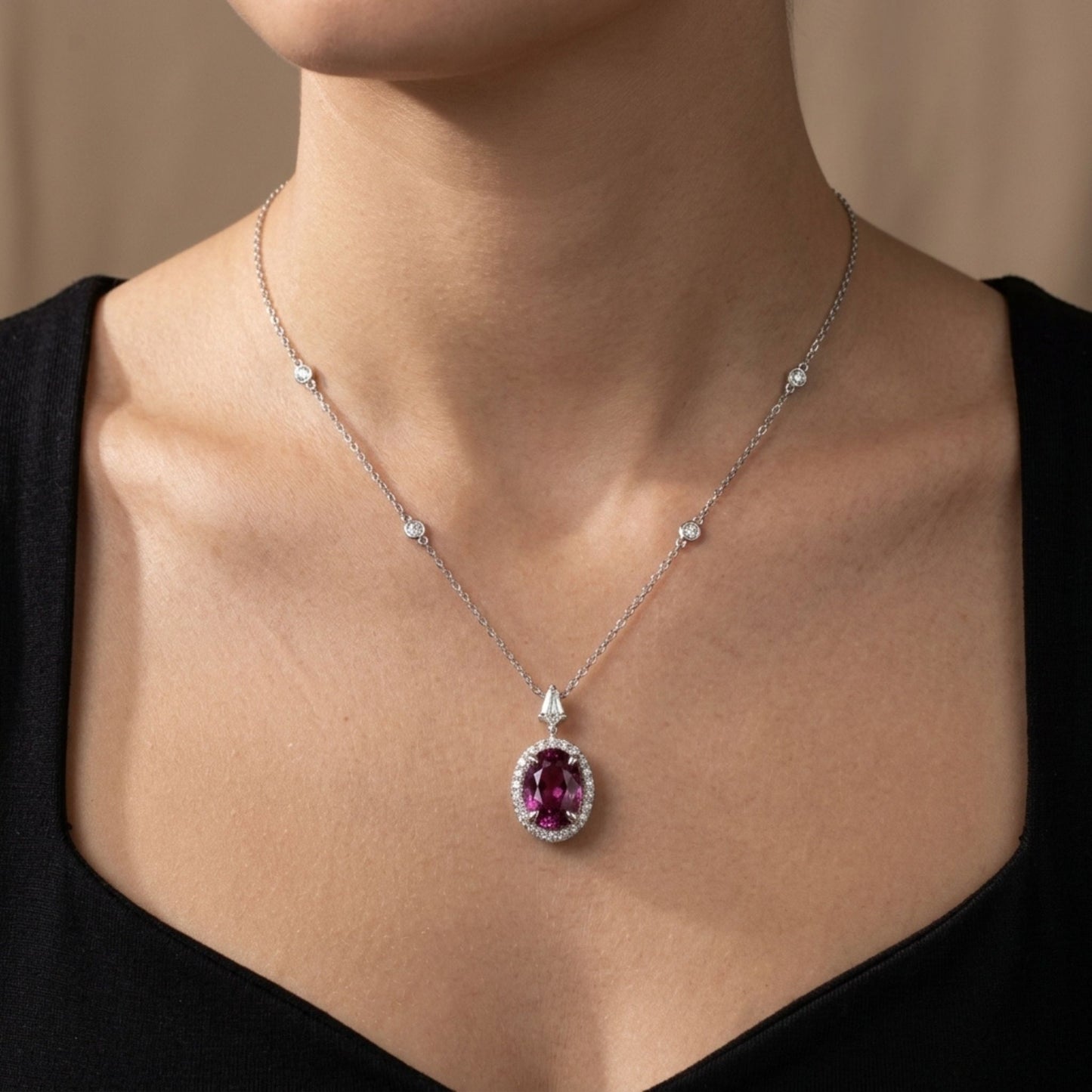 18K 1.86ct Oval Copper Bearing Tourmaline 0.37cttw White Diamonds Necklace