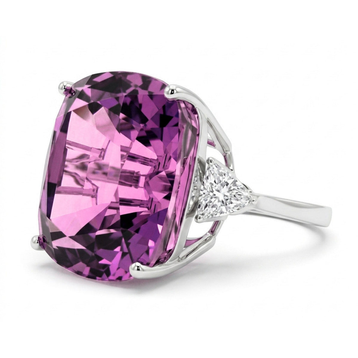14K gold pear shape kunzite ring with trilliant VS white diamonds