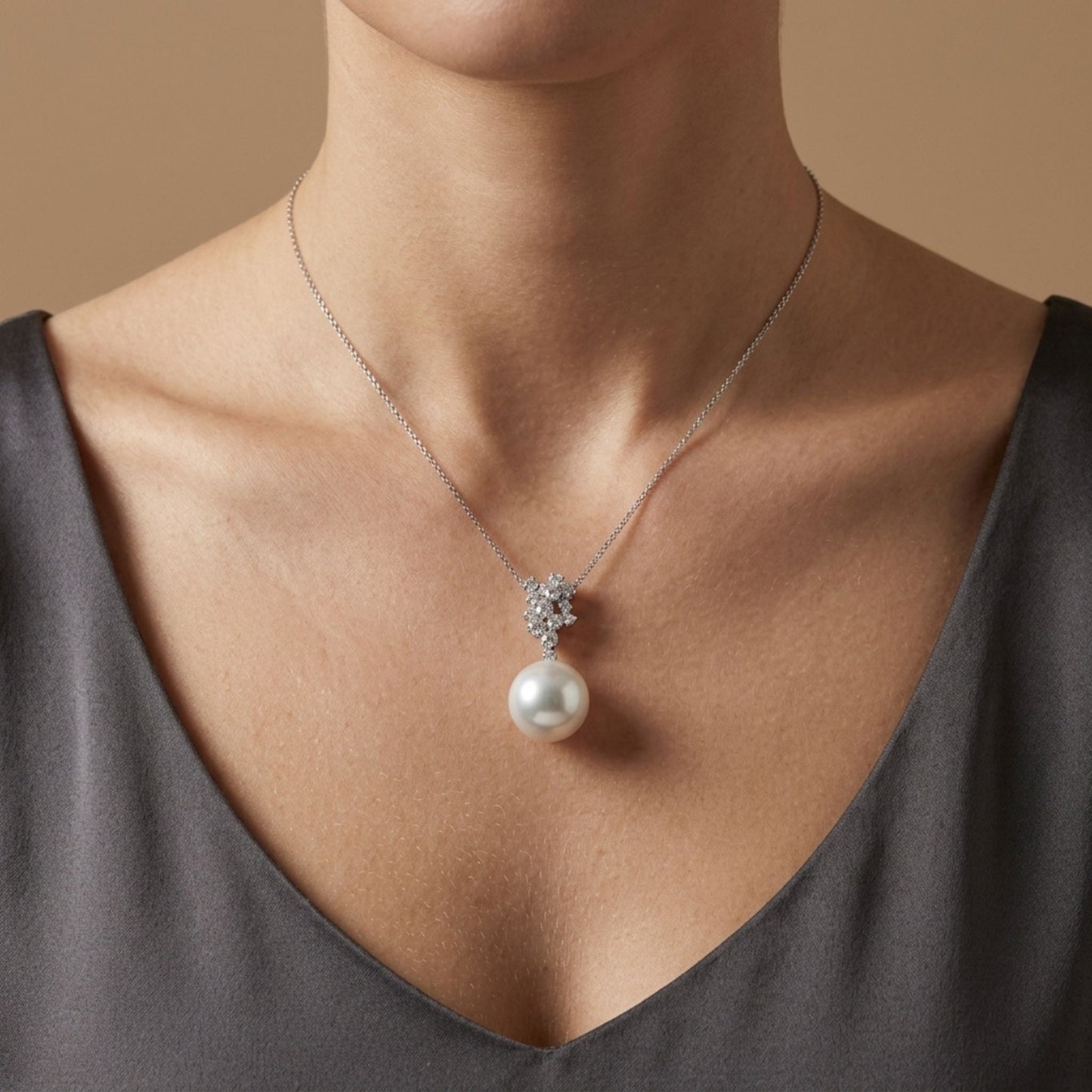 Platinum 14mm Freshwater White Pearl 0.41cttw White Diamonds Pendant