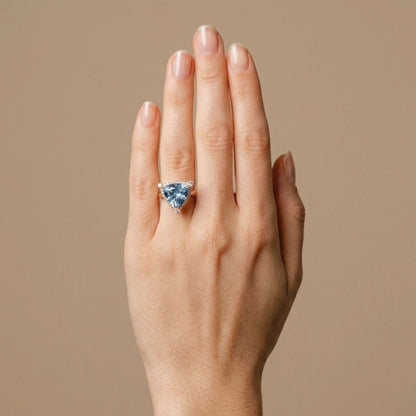 14K 6.20ct Trilliant Santa Maria Aquamarine 0.68cttw VS White Diamonds Ring