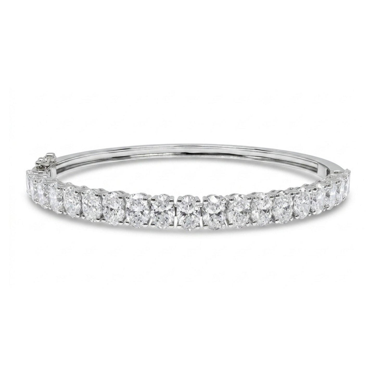 14K 6.00cttw Oval VS White Diamond Bangle