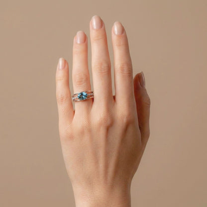 14K gold 1.74ct oval blue zircon ring with VS white diamonds