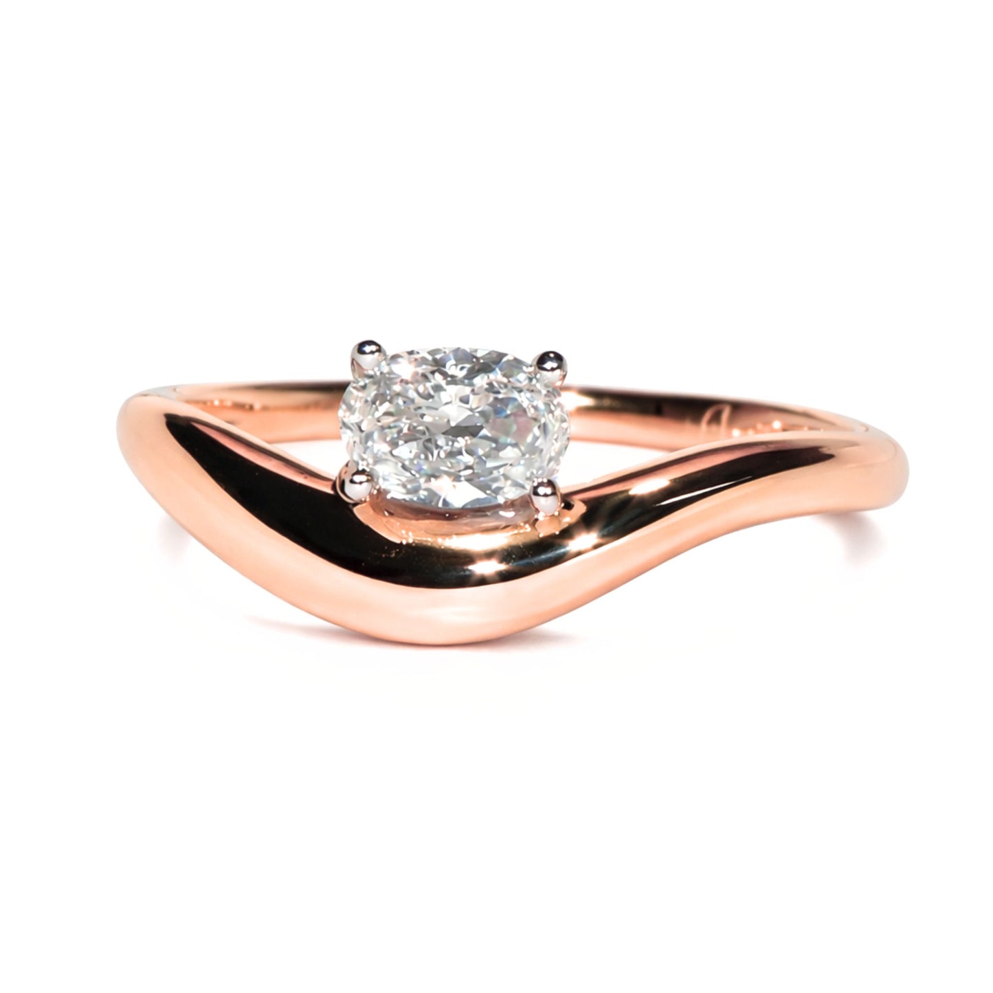 14K 0.38cttw Oval VS White Diamond Ring